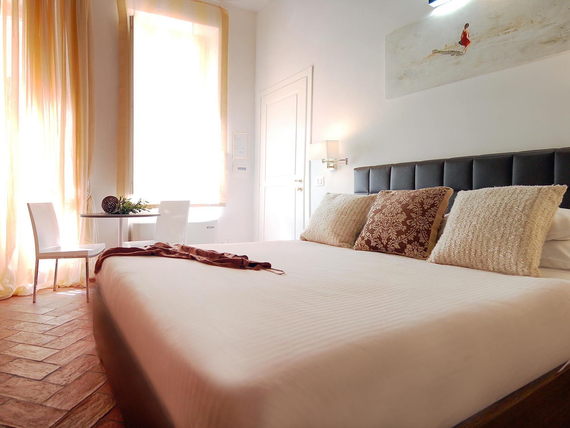 Navona Luxury Apartments Rzym Zewnętrze zdjęcie