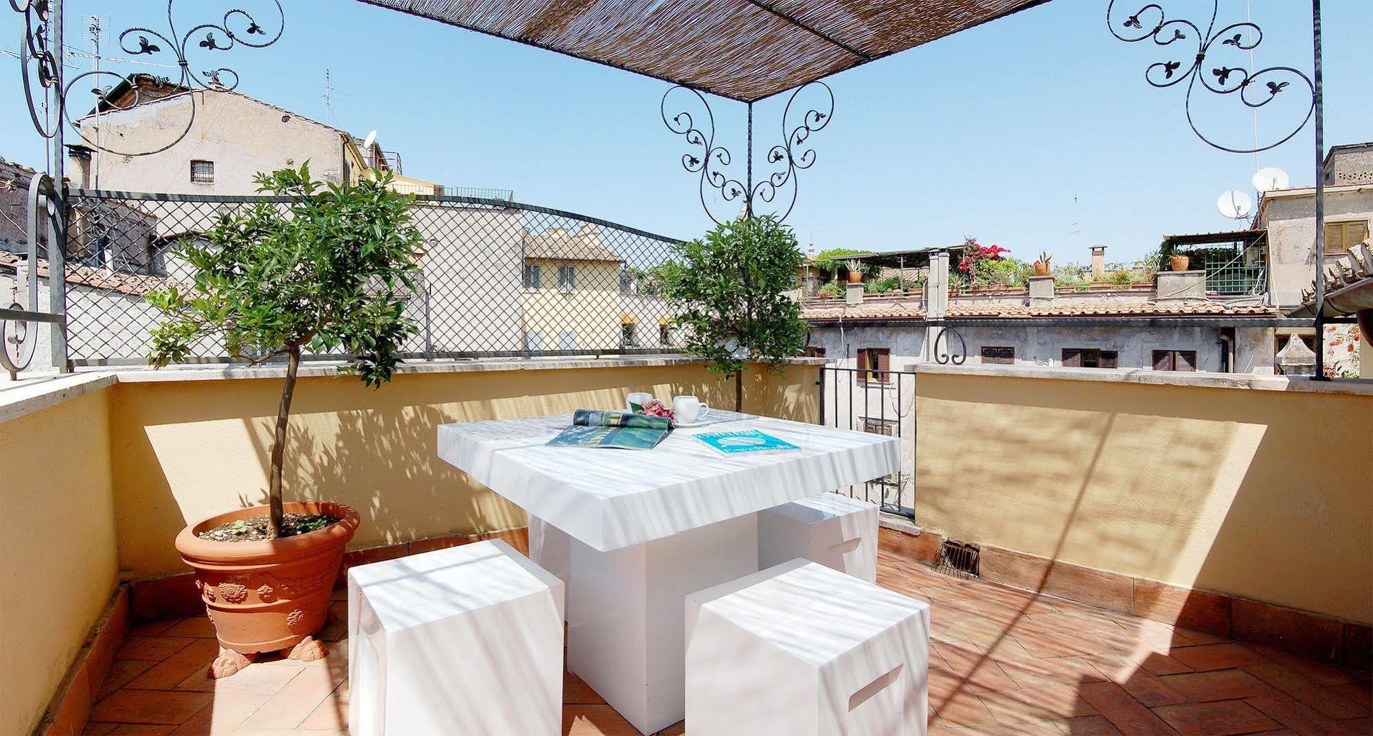 Navona Luxury Apartments Rzym Zewnętrze zdjęcie