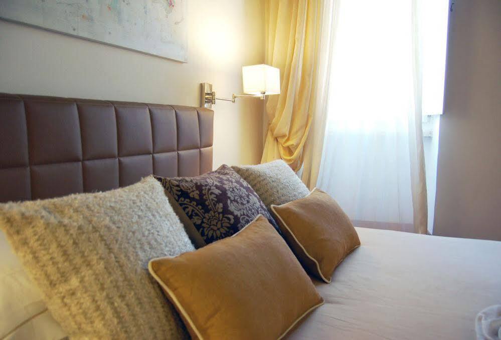 Navona Luxury Apartments Rzym Zewnętrze zdjęcie